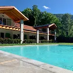 House & Pool