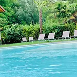 House & Pool