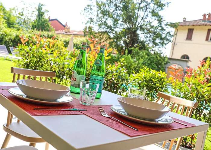 House & Pool Lejlighed *