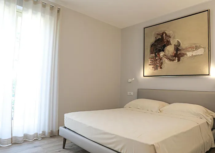 House & Pool Mergozzo